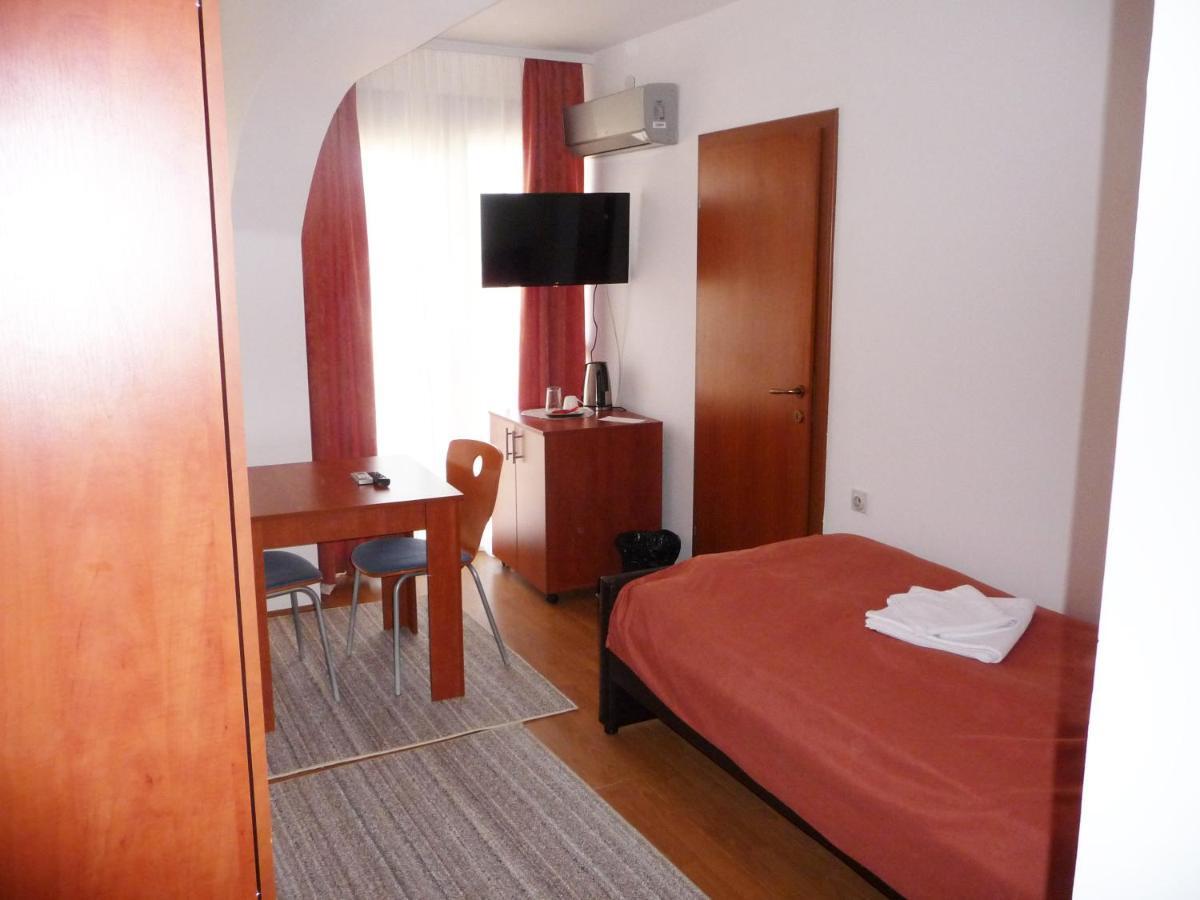 Sobe Rooms Aleksandar Ni Buitenkant foto