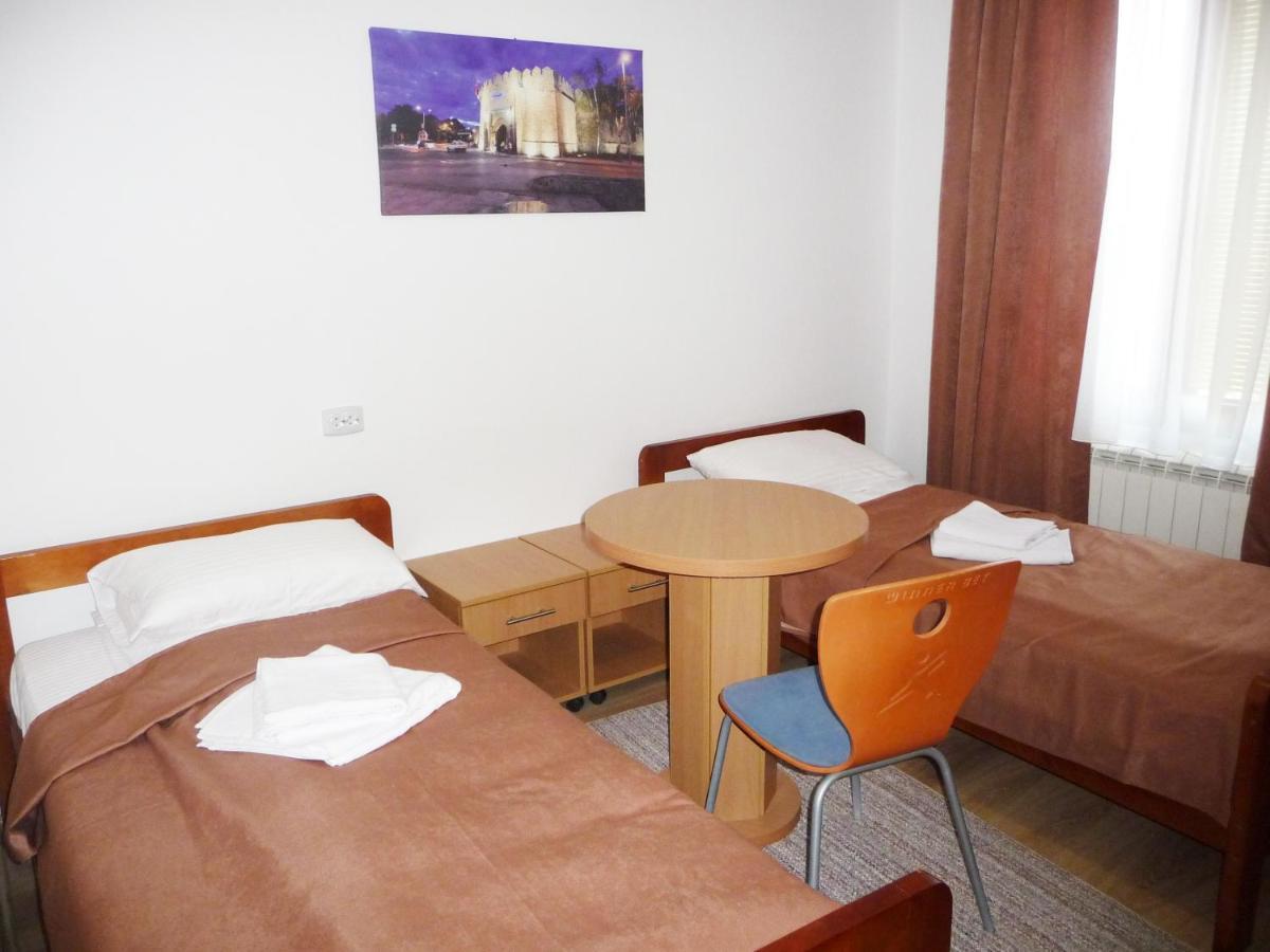 Sobe Rooms Aleksandar Ni Buitenkant foto